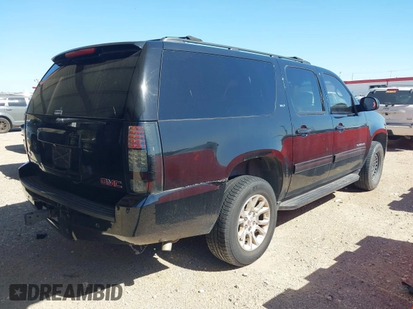 2012 GMC Yukon XL SLT with VIN 1GKS2KE77CR178173, listed as a IAAI auction lot 41778706 with 175,654 mi miles. Bid and sale history available at carsss.com. Image 4.