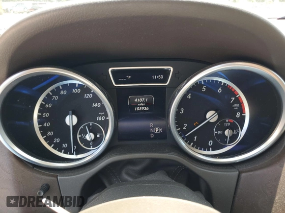 2015 Mercedes-Benz M 350 с VIN 4JGDA5JB5FA600118, выставлен на аукционе Copart как лот 57399675 с пробегом 103 936 миль миль и Списание • Salvage title. История ставок и продаж доступна на DreamBid. Изображение 9.