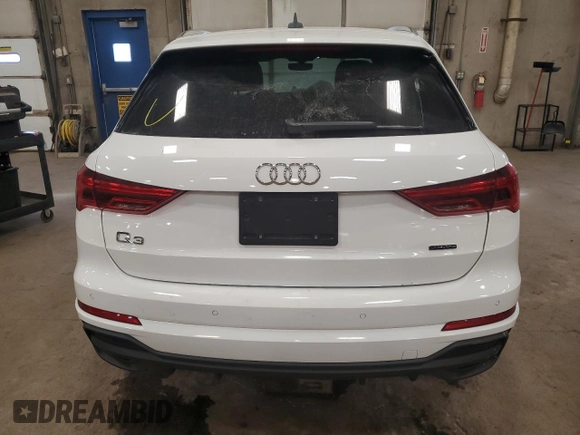 2023 Audi Q3 S line Premium z VIN WA1DECF36P1090324, wystawiony jako Copart lot #45025995 z przebiegiem 28 052 mil mil oraz Nie do naprawy. Historia ofert i sprzedaży dostępna na DreamBid. Obrazek 6.