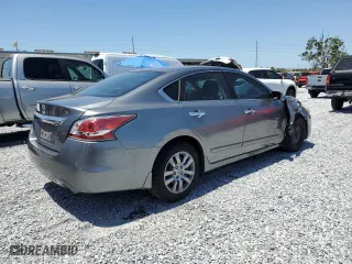 2015 Nissan Altima 2.5 SV with VIN 1N4AL3AP2FC132473, listed as a Copart auction lot 53693915 with 198,114 mi miles and Salvage Title. Bid and sale history available at carsss.com. Image 3.