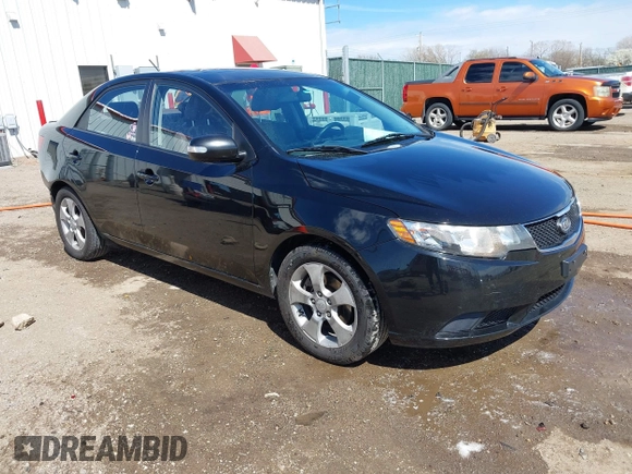 2010 Kia Forte EX z VIN KNAFU4A23A5080126, wystawiony jako IAAI lot #41878879 z przebiegiem 165 521 mil mil oraz . Historia ofert i sprzedaży dostępna na DreamBid. Obrazek 1.