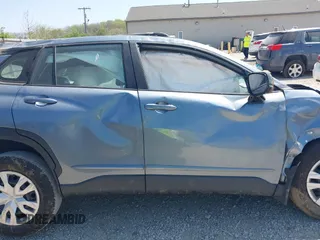 2024 Toyota Corolla Cross L with VIN 7MUAAABG5RV096239, listed as a IAAI auction lot 42105087 with 13,747 mi miles and . Bid and sale history available at DreamBid. Image 13.