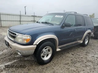 2000 Ford Explorer Eddie Bauer z VIN 1FMZU74E3YZA26797, wystawiony jako Copart lot #53163865 z przebiegiem 297 314 mil mil oraz Czysty tytuł • Clean title. Historia ofert i sprzedaży dostępna na DreamBid. Obrazek 1.