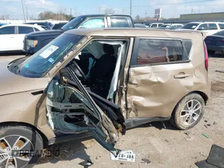 2015 Kia Soul with VIN KNDJN2A21F7150992, listed as a IAAI auction lot 41487863 with 1 mi miles. Bid and sale history available at carsss.com. Image 6.