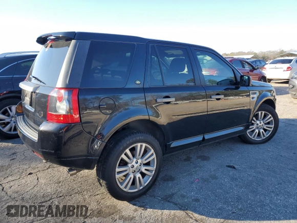 2010 Land Rover LR2 HSE z VIN SALFR2BN4AH173746, wystawiony jako Copart lot #45482105 z przebiegiem 131 208 mil mil oraz Szkoda całkowita • Salvage title. Historia ofert i sprzedaży dostępna na DreamBid. Obrazek 3.