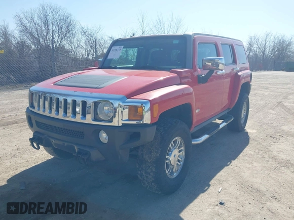2007 Hummer H3 SUV with VIN 5GTDN13E678142471, listed as a IAAI auction lot 41796333 with 248,289 mi miles and . Bid and sale history available at DreamBid. Image 2.