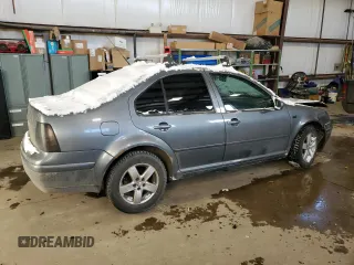 2003 Volkswagen Jetta с VIN 3VWSP29M33M115597, выставлен на аукционе Copart как лот 45337765 с пробегом Не указан миль и Списание • Salvage title. История ставок и продаж доступна на DreamBid. Изображение 3.