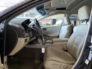 2014 Acura RDX Technology с VIN 5J8TB4H50EL006161, выставлен на аукционе Copart как лот 58904975 с пробегом 112 796 миль миль и Списание • Salvage title. История ставок и продаж доступна на DreamBid. Изображение 7.