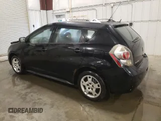 2010 Pontiac Vibe with VIN 5Y2SM6E0XAZ418314, listed as a Copart auction lot 86565084 with 220,876 mi miles and Salvage Title. Bid and sale history available at carsss.com. Image 2.