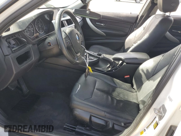 2016 BMW 3 Series 320i with VIN WBA8E1G52GNU10255, listed as a Copart auction lot 46000085 with 83,988 mi miles and Salvage Title. Bid and sale history available at DreamBid. Image 7.