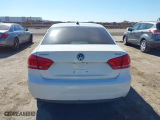 2014 Volkswagen Passat TDI SE w/Sunroof with VIN 1VWBN7A32EC016554, listed as a IAAI auction lot 41472156 with 178,149 mi miles. Bid and sale history available at carsss.com. Image 16.