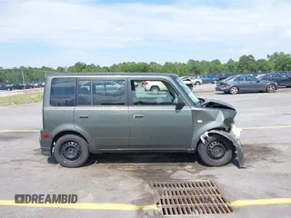 2005 Scion xB z VIN JTLKT334550203106, wystawiony jako IAAI lot #42281474 z przebiegiem 172 467 mil mil oraz . Historia ofert i sprzedaży dostępna na DreamBid. Obrazek 13.
