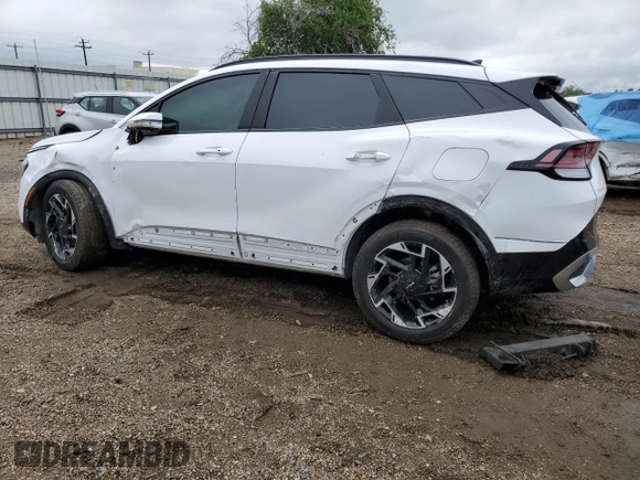 2025 Kia Sportage SX-Prestige с VIN 5XYK53DF1SG246708, выставлен на аукционе Copart как лот 56178265 с пробегом 5 492 миль миль и Списание • Salvage title. История ставок и продаж доступна на DreamBid. Изображение 2.