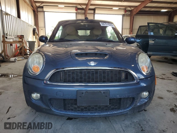 2010 MINI Convertible S with VIN WMWMS3C5XATY08714, listed as a Copart auction lot 66751035 with 72,747 mi miles and Clean title. Bid and sale history available at DreamBid. Image 5.