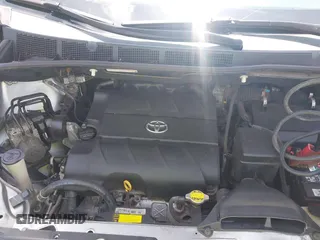 2012 Toyota Sienna XLE z VIN 5TDDK3DCXCS032053, wystawiony jako IAAI lot #42423082 z przebiegiem 338 112 mil mil oraz . Historia ofert i sprzedaży dostępna na DreamBid. Obrazek 10.