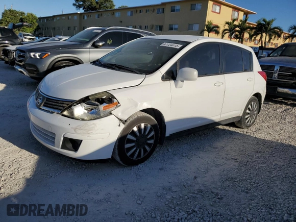 2008 Nissan Versa 1.8 S with VIN 3N1BC13E98L350841, listed as a Copart auction lot 47724015 with 69,743 mi miles and Salvage Title. Bid and sale history available at carsss.com. Image 1.