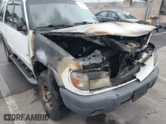 2000 Ford Explorer с VIN 1FMDU72X5YZA04203, выставлен на аукционе IAAI как лот 41250687 с пробегом 215 076 миль миль и . История ставок и продаж доступна на DreamBid. Изображение 12.