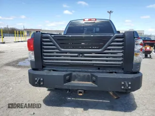 2010 Toyota Tundra с VIN 5TFUW5F17AX150290, выставлен на аукционе Copart как лот 52367785 с пробегом 177 115 миль миль и Чистый • Clean title. История ставок и продаж доступна на DreamBid. Изображение 6.