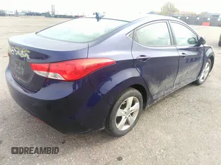 2013 Hyundai Elantra Limited z VIN 5NPDH4AE6DH273531, wystawiony jako IAAI lot #41937903 z przebiegiem 91 763 mil mil oraz . Historia ofert i sprzedaży dostępna na DreamBid. Obrazek 4.