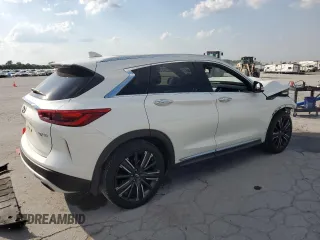 2021 Infiniti QX50 Luxe z VIN 3PCAJ5BA1MF103374, wystawiony jako Copart lot #55431485 z przebiegiem 47 923 mil mil oraz Szkody całkowita. Historia ofert i sprzedaży dostępna na DreamBid. Obrazek 3.