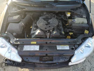 2003 Dodge Intrepid SE with VIN 2B3HD46R33H554414, listed as a Copart auction lot 86112804 with 162,098 mi miles and Clean Title. Bid and sale history available at carsss.com. Image 11.