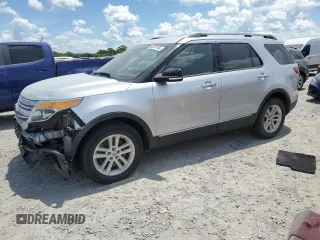 2013 Ford Explorer XLT с VIN 1FM5K7D83DGB77630, выставлен на аукционе Copart как лот 62339165 с пробегом 135 120 миль миль и Списание • Salvage title. История ставок и продаж доступна на DreamBid. Изображение 1.