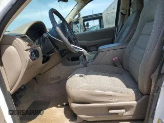 2005 Ford Explorer XLS with VIN 1FMZU62K95UA62473, listed as a Copart auction lot 54364835 with 181,699 mi miles and Clean Title. Bid and sale history available at DreamBid. Image 7.