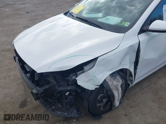 2019 Kia Forte LXS z VIN 3KPF24AD2KE042693, wystawiony jako IAAI lot #41902468 z przebiegiem 126 516 mil mil oraz . Historia ofert i sprzedaży dostępna na DreamBid. Obrazek 6.