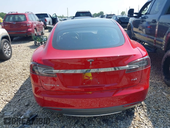 2013 Tesla Model S Performance with VIN 5YJSA1CP6DFP17689, listed as a IAAI auction lot 42483390 with 51,432 mi miles and . Bid and sale history available at DreamBid. Image 17.