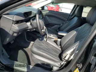 2024 Ford Mustang Mach-E Select с VIN 3FMTK1S58RMA08312, выставлен на аукционе Copart как лот 55017385 с пробегом 7 424 миль миль и Списание • Salvage title. История ставок и продаж доступна на DreamBid. Изображение 7.