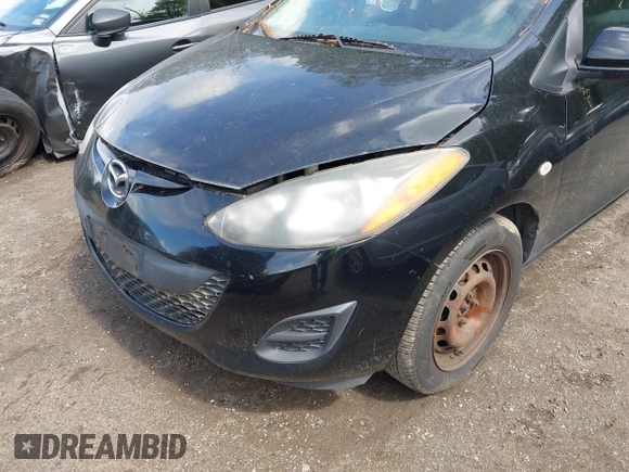 2012 Mazda 2 Sport with VIN JM1DE1KZ3C0147504, listed as a IAAI auction lot 42272936 with Not Provided miles and . Bid and sale history available at DreamBid. Image 6.