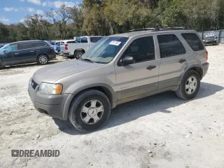 2001 Ford Escape XLT with VIN 1FMYU04141KB50947, listed as a Copart auction lot 47617995 with 132,962 mi miles and Salvage Title. Bid and sale history available at carsss.com. Image 1.