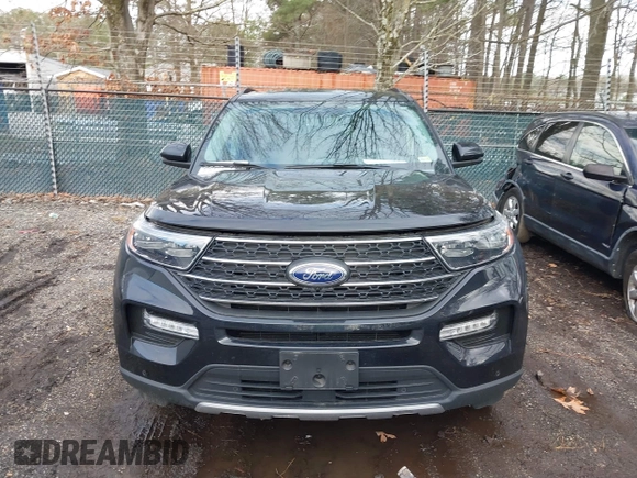 2024 Ford Explorer XLT with VIN 1FMSK8DH6RGA42433, listed as a IAAI auction lot 41807699 with 9,048 mi miles. Bid and sale history available at carsss.com. Image 13.