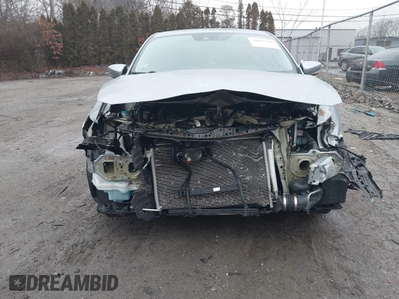 2019 Acura ILX w/Premium Pkg with VIN 19UDE2F78KA014830, listed as a IAAI auction lot 38611591 with 70,944 mi miles. Bid and sale history available at carsss.com. Image 6.