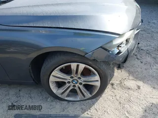 2015 BMW 3 Series 328i with VIN WBA3A5G55FNS90446, listed as a IAAI auction lot 41828658 with 124,867 mi miles. Bid and sale history available at carsss.com. Image 17.