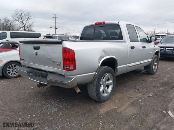 2006 Dodge Ram 1500 SLT with VIN 1D7HU18206S598113, listed as a IAAI auction lot 41481008 with 175,759 mi miles. Bid and sale history available at carsss.com. Image 4.
