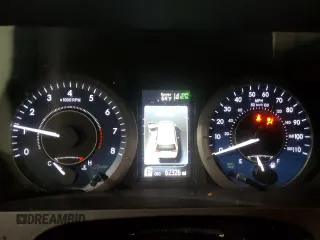 2020 Toyota Sienna XLE with VIN 5TDDZ3DC7LS251760, listed as a Copart auction lot 60125385 with 62,326 mi miles and Salvage title. Bid and sale history available at DreamBid. Image 9.