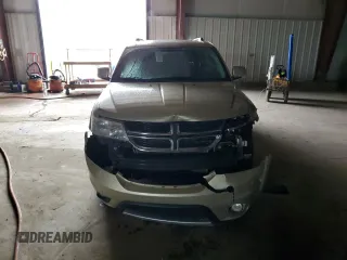 2011 Dodge Journey Mainstreet with VIN 3D4PH1FG8BT561072, listed as a Copart auction lot 57280185 with 195,652 mi miles and Clean title. Bid and sale history available at DreamBid. Image 5.