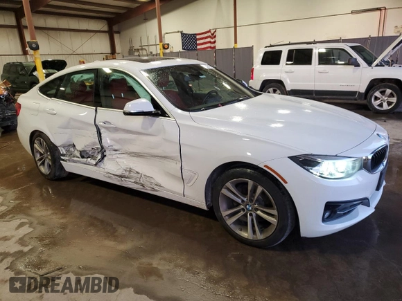 2018 BMW 3 Series 330i xDrive with VIN WBA8Z9C5XJG828289, listed as a Copart auction lot 42535195 with 57,623 mi miles and Salvage Title. Bid and sale history available at carsss.com. Image 4.