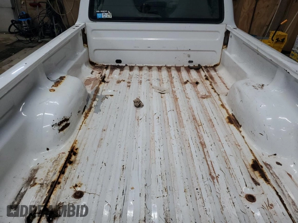 2000 Ford Ranger with VIN 1FTZR11V9YPA63632, listed as a Copart auction lot 69724674 with 216,839 mi miles and Clean Title. Bid and sale history available at DreamBid. Image 10.