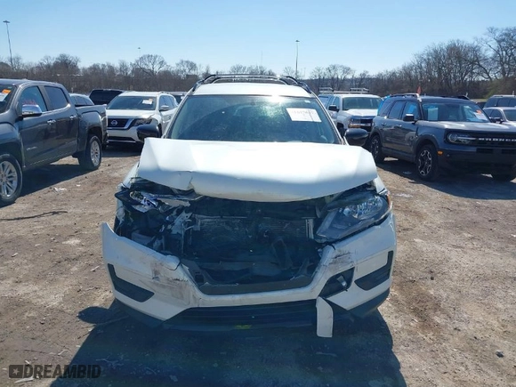2018 Nissan Rogue SV with VIN 5N1AT2MTXJC758600, listed as a IAAI auction lot 41617637 with 156310 miles. Bid and sale history available at carsss.com. Image 12.