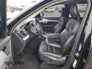 2021 Volvo XC90 Momentum with VIN YV4102PK6M1695492, listed as a Copart auction lot 79187904 with 60,370 mi miles and Salvage Title. Bid and sale history available at carsss.com. Image 7.