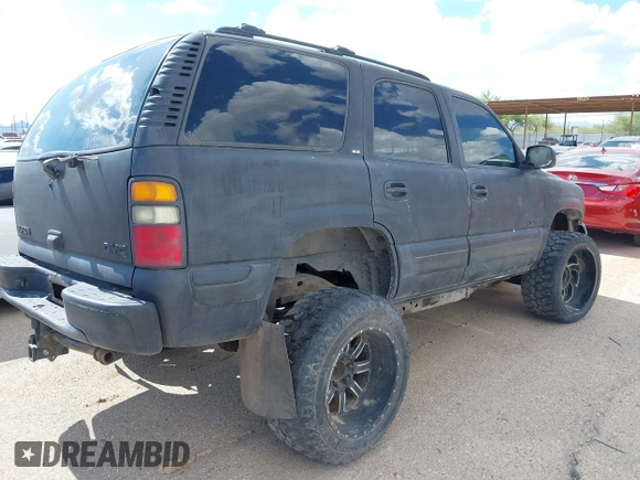 2002 GMC Yukon SLT z VIN 1GKEK13Z02R189557, wystawiony jako IAAI lot #42249286 z przebiegiem Nie podano mil oraz . Historia ofert i sprzedaży dostępna na DreamBid. Obrazek 4.