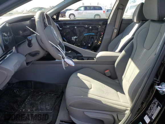 2025 Hyundai Elantra SEL Convenience with VIN KMHLS4DG6SU891344, listed as a Copart auction lot 44336305 with 2,777 mi miles and Salvage Title. Bid and sale history available at DreamBid. Image 7.