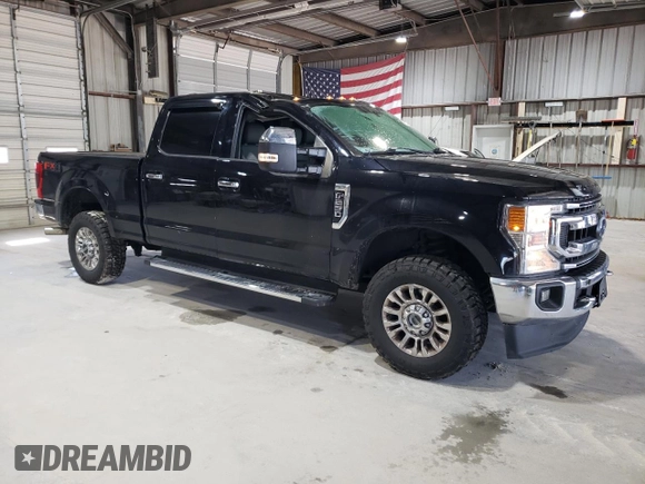 2020 Ford F-250 XL with VIN 1FT7W2B62LEE76574, listed as a Copart auction lot 56195465 with 40,710 mi miles and Salvage title. Bid and sale history available at DreamBid. Image 4.