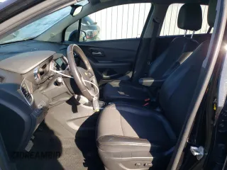 2019 Chevrolet Trax LT with VIN KL7CJLSB1KB931749, listed as a Copart auction lot 48330475 with 104,699 mi miles and Non Repairable. Bid and sale history available at carsss.com. Image 7.
