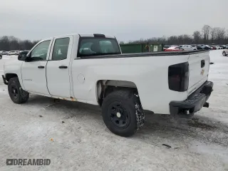 2015 Chevrolet Silverado 1500 Work Truck with VIN 1GCRCPEC9FZ180240, listed as a Copart auction lot 41567075 with 180,780 mi miles and Clean Title. Bid and sale history available at carsss.com. Image 2.