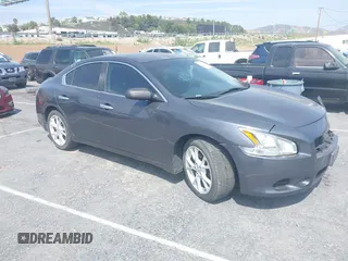 2013 Nissan Maxima S z VIN 1N4AA5AP6DC836402, wystawiony jako IAAI lot #42095626 z przebiegiem 149 974 mil mil oraz . Historia ofert i sprzedaży dostępna na DreamBid. Obrazek 1.