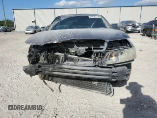 2001 Lincoln Continental with VIN 1LNHM97V21Y680964, listed as a Copart auction lot 80640714 with 0 mi miles and Salvage Title. Bid and sale history available at carsss.com. Image 5.