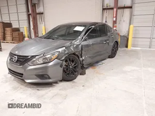 2018 Nissan Altima 2.5 SR with VIN 1N4AL3AP1JC203798, listed as a IAAI auction lot 41853789 with 77,875 mi miles. Bid and sale history available at carsss.com. Image 17.